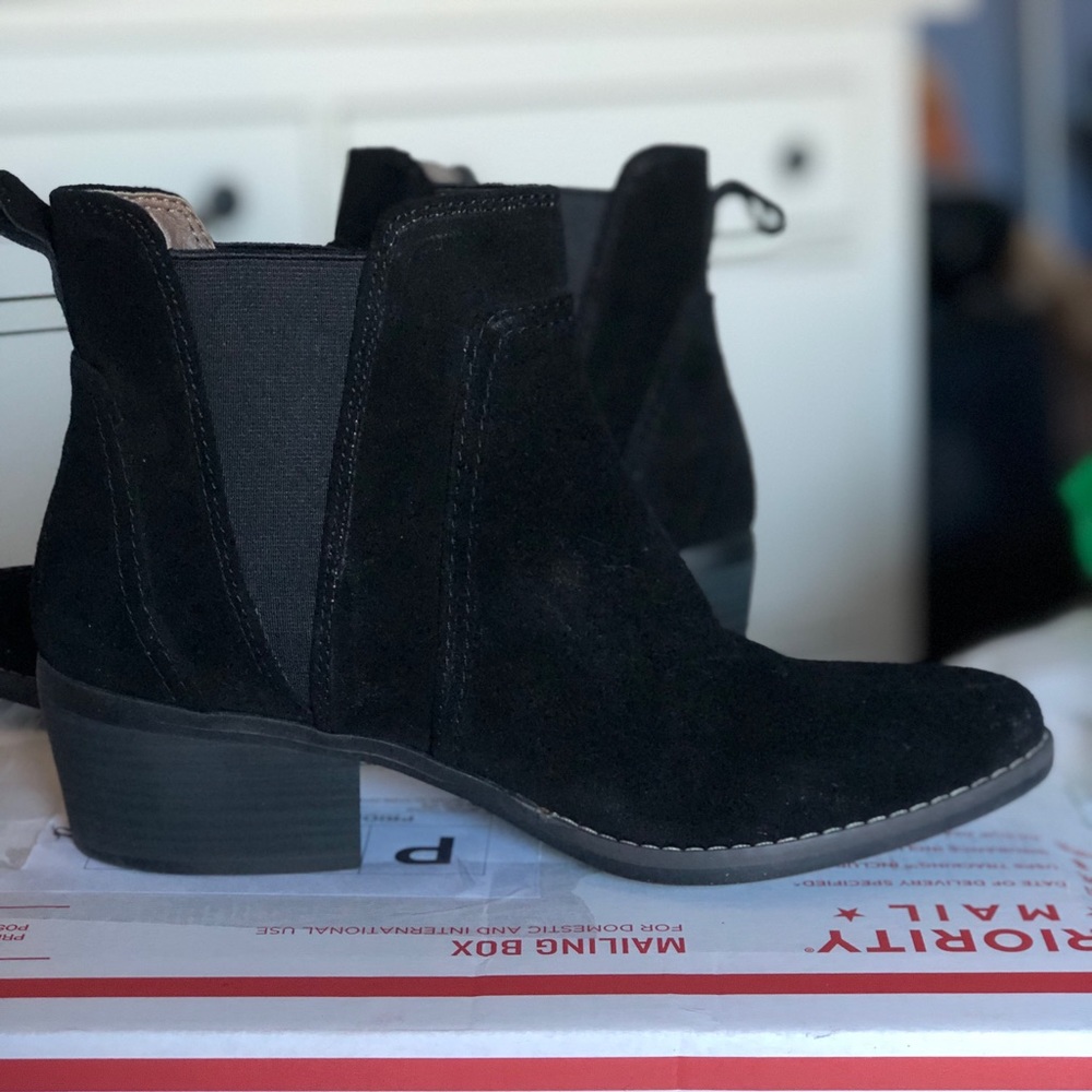 White Mountain Black Booties